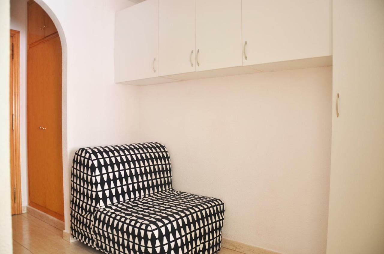 Pretty Studio With Swimming Pool 또레비에하 외부 사진